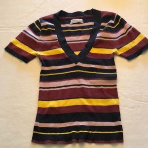 UO v-neck short sleeves knit top NWOT